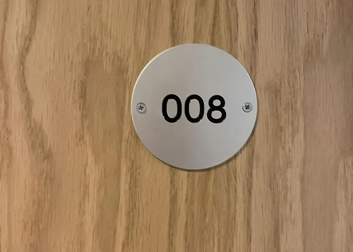 Апартаменти Redcross Street 08 *